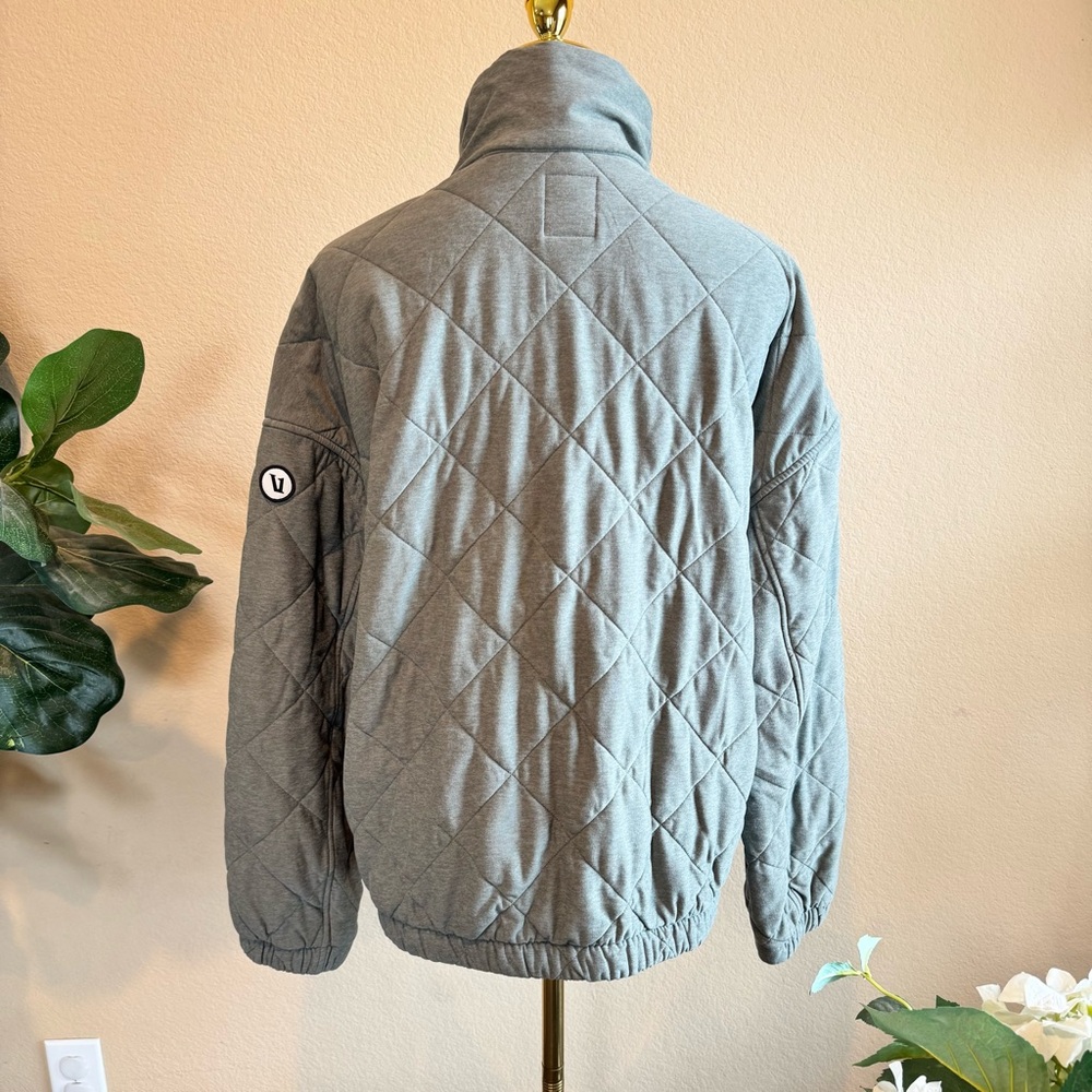 VUORI Halo Insulated Jacket Women’s Large Pistachio Green Quilted Primaloft - Picture 10 of 16